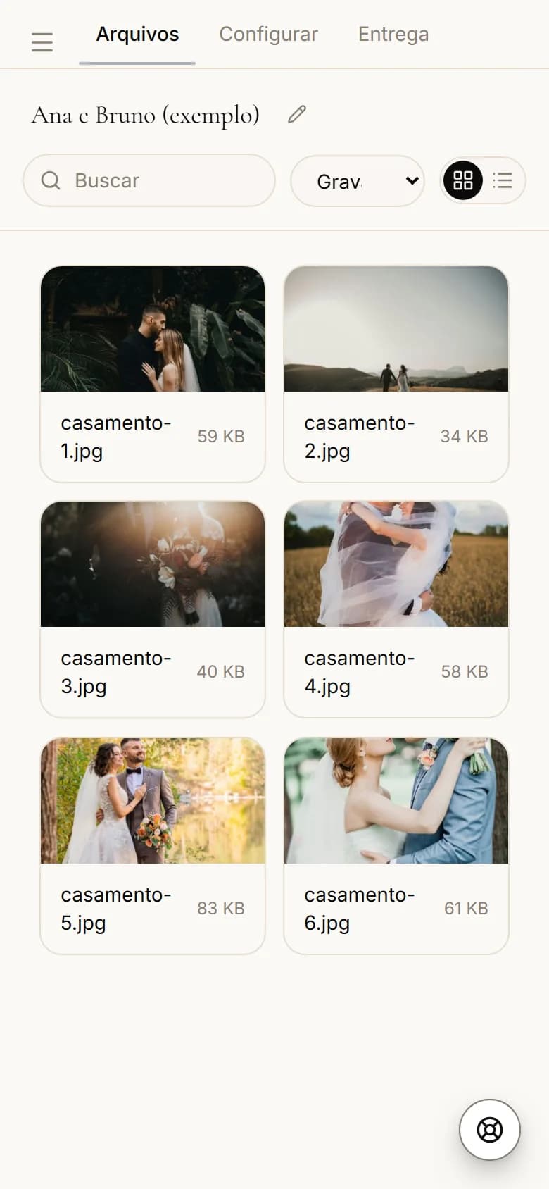 Painel do estúdio no celular com seis fotos de casamento enviadas